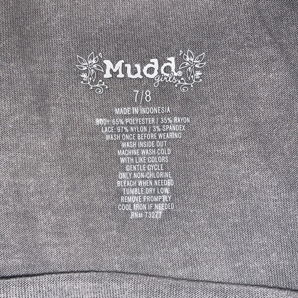 Mudd Girls gray shirt sleeve top with cutout in back. Girls size 7/8 - Picture 5 of 6